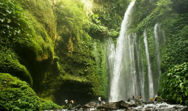 Air Terjun Sendang Gile (NTB)