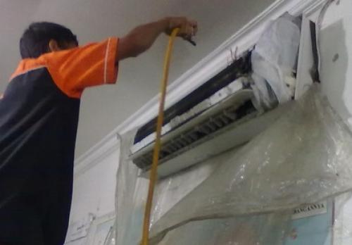 Jasa Service AC di Banjarmasin