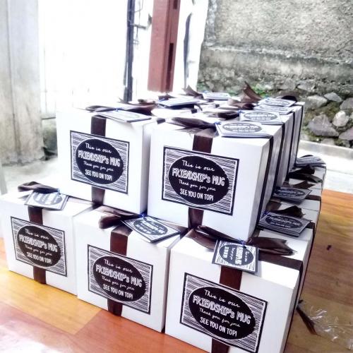 Percetakan Mug, Pin, Handuk, Kaos Digital