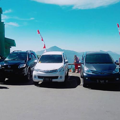 Sewa Mobil di Bandung